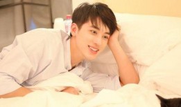 圈内八卦爆料许魏洲乔欣,娱乐圈新恋情引热议