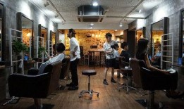 美发店在线观看,美发店在线观看，解锁时尚发型新潮流