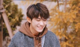 娱乐爆料易烊千玺关晓彤,娱乐爆料背后的甜蜜瞬间