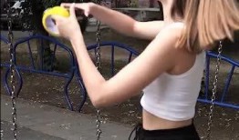 国外小姐姐爆料视频,揭秘真实生活幕后故事